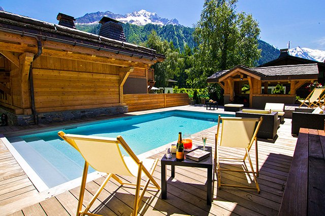 Chalet Quartz